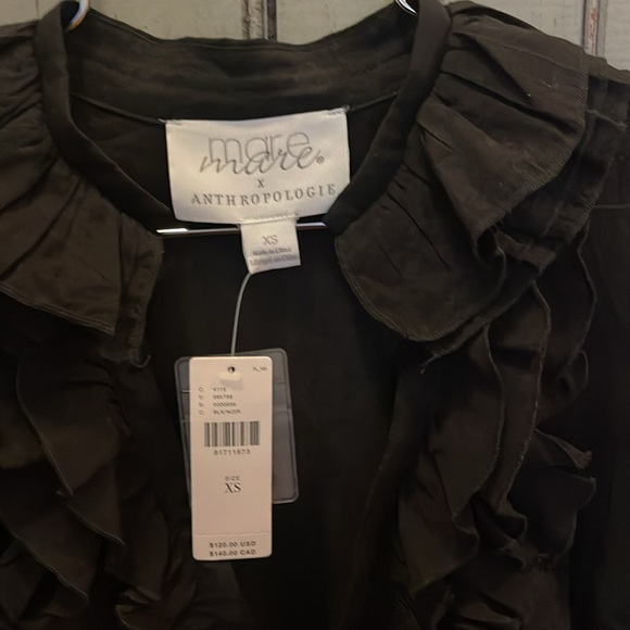 beautiful black blouse - Picture 2 of 6